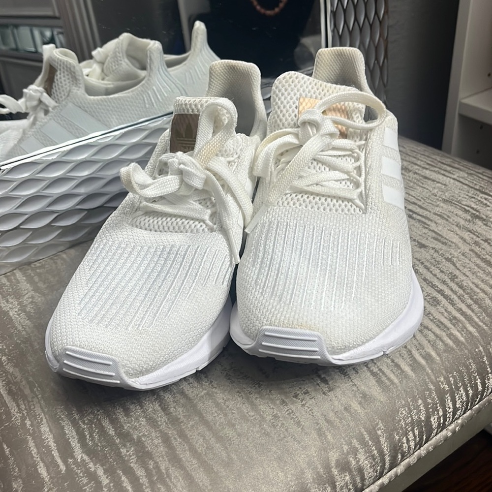 Adidas women